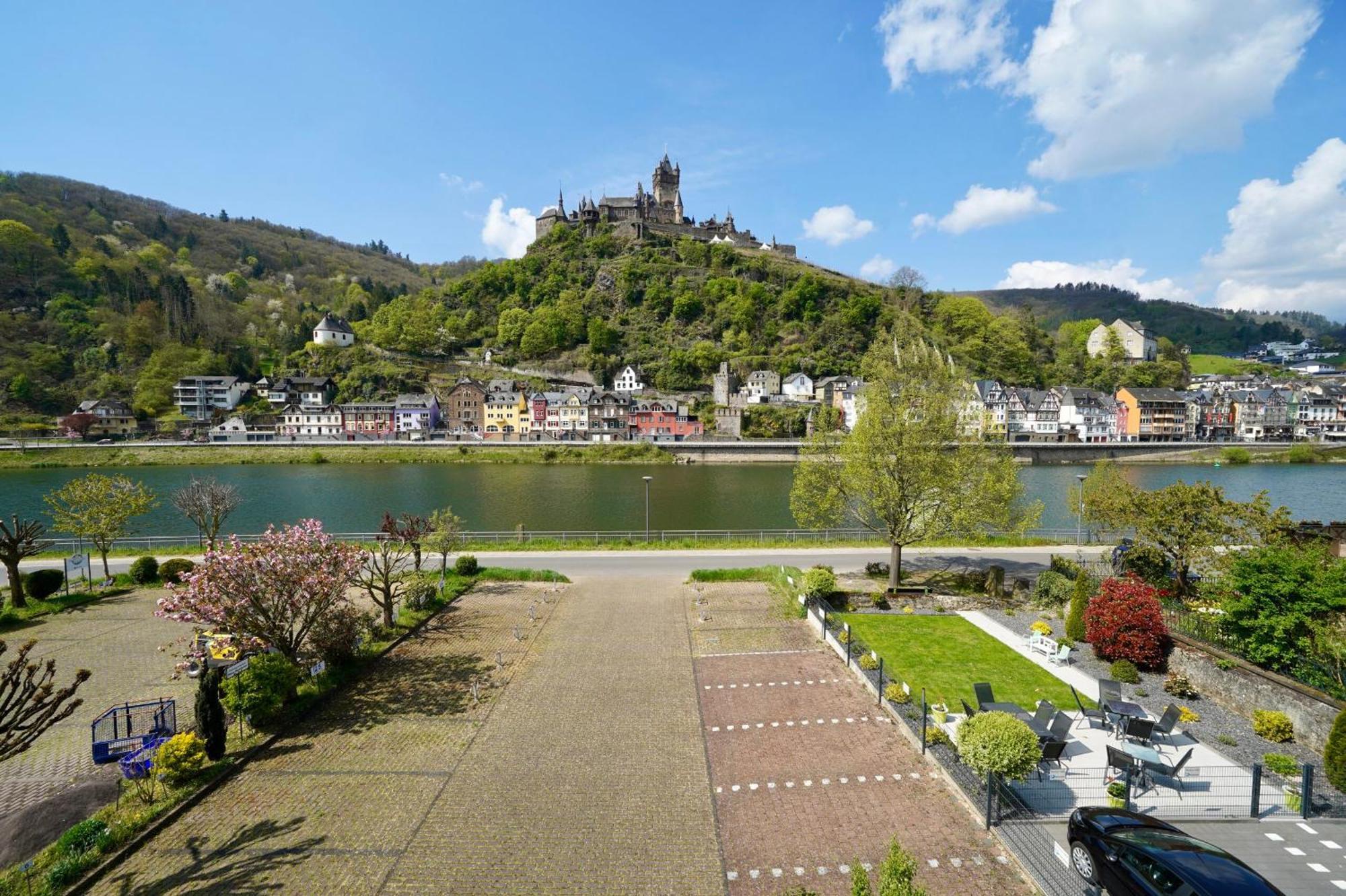 Apartments Haus Daniela Commune fusionnée de Cochem-Land Extérieur photo